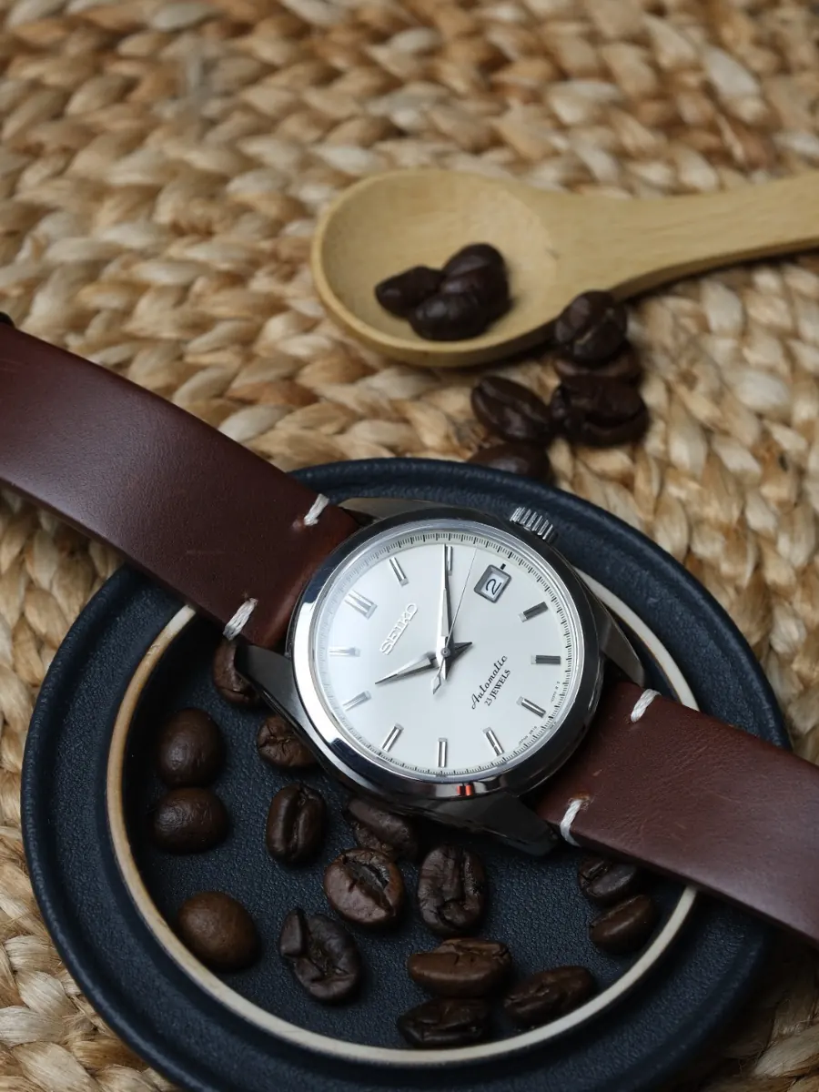 Classic Calf watch strap Classic Calf leather watch strap – smooth, refined
